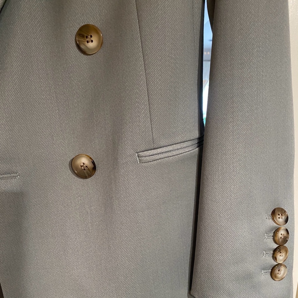 REISS- Sage Green Blazer with Gold-Tone Details - Picture 6 of 9